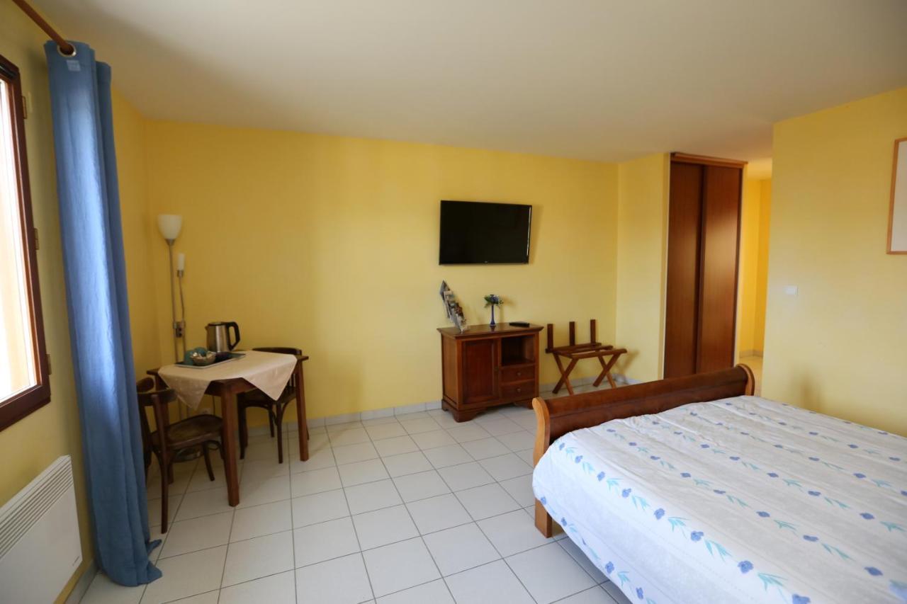 Hotel Le Relais Du Chateau Grignols  Kültér fotó